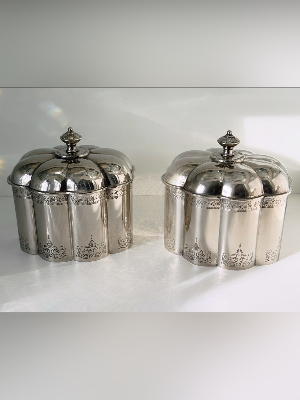Pair of Vintage Godinger Silver-Plated Scalloped Trinket/Jewelry Boxes
